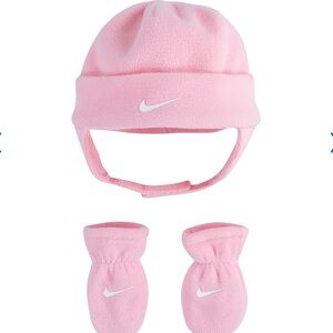 Nike hat and mittens set pink girls 2T / 4T
